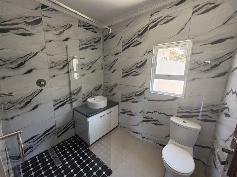 5 Bedroom Property for Sale in Cintsa East Eastern Cape